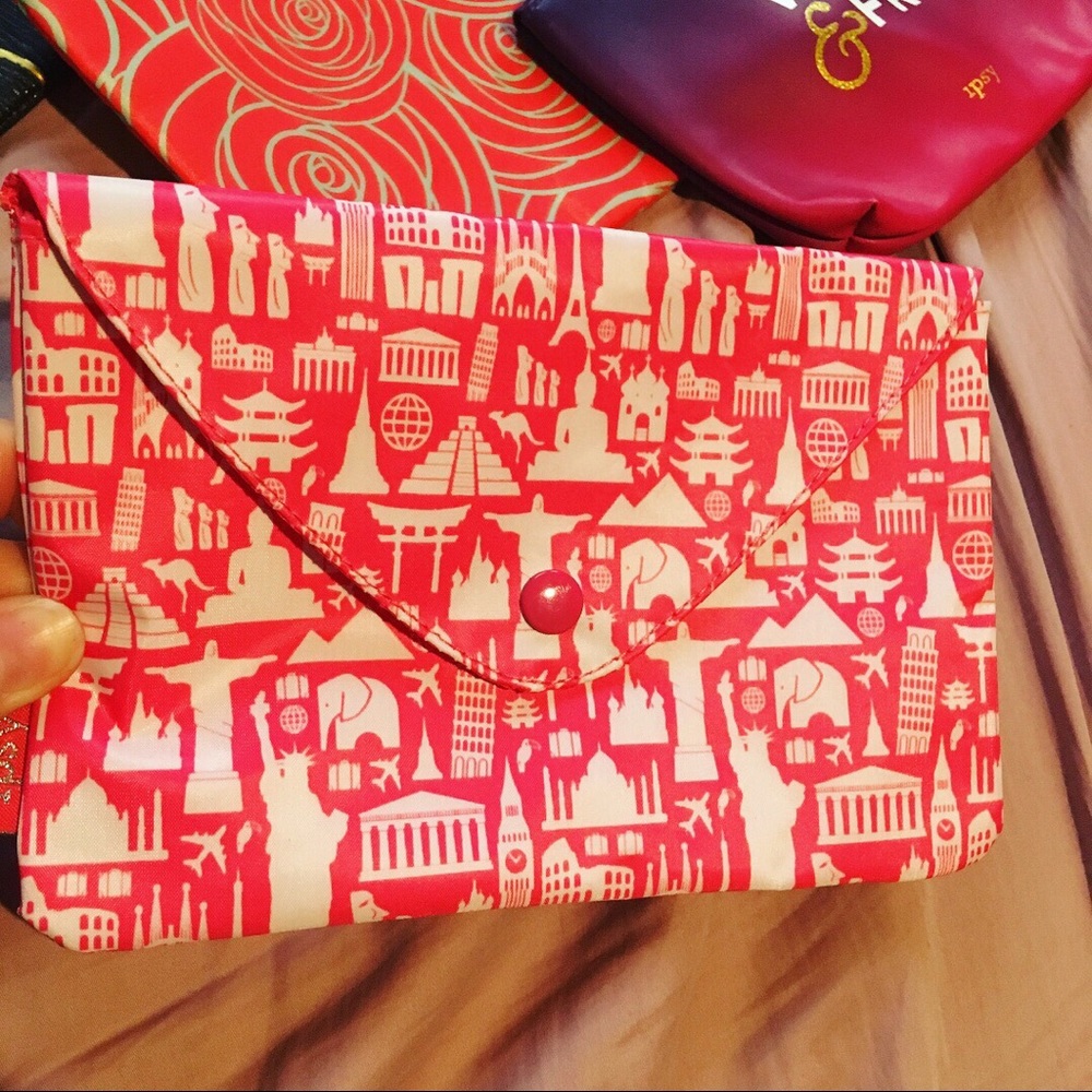 Ipsy bag bundle - Picture 5 of 6